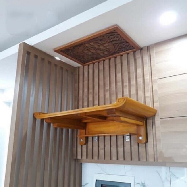 Bàn thờ treo tường đơn giản làm từ gỗ hương